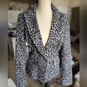 White House Black Market leopard blazer size 12. WORN ONCE!